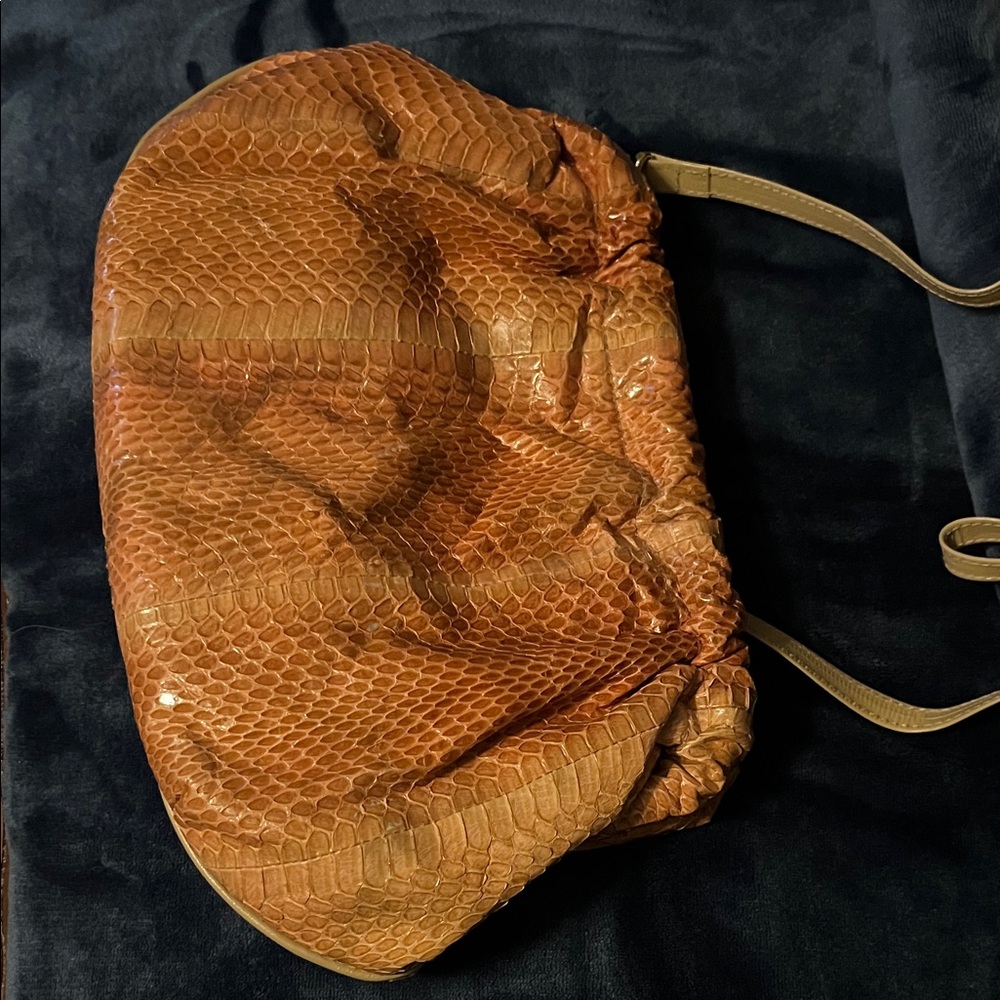 J Renee Vintage Elegant Blush Snakeskin Women's Clutch/ Shoulderbag - Picture 2 of 5